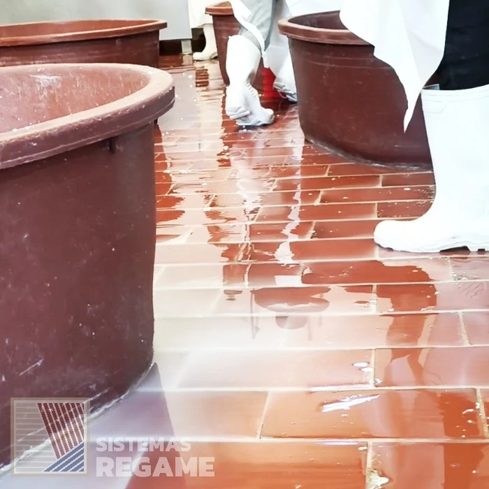 SISTEMAS REGAME ADHESIVOS